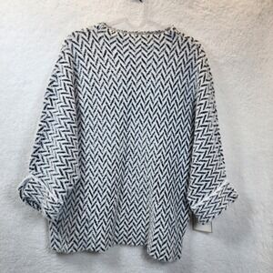 Calligraphie Black White Chevron Fuzzy Soft Sweater Womens Medium Cozy Oversized